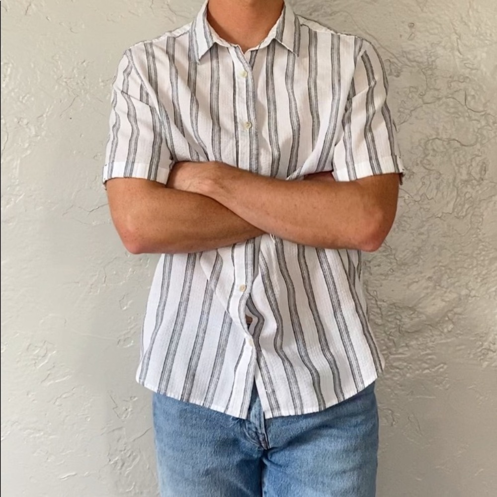 Goodfellow & Co (Target Brand) Medium Summer Button-Down